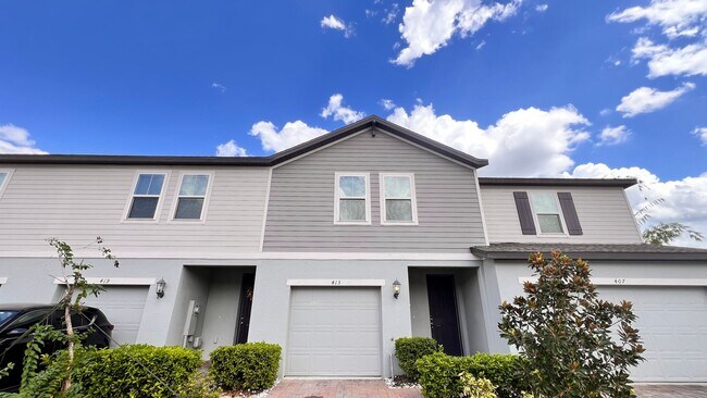 Building Photo - 413 Legacy Lp