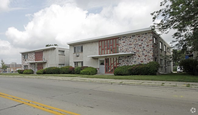 Primary Photo - Southside Luxury Apartments