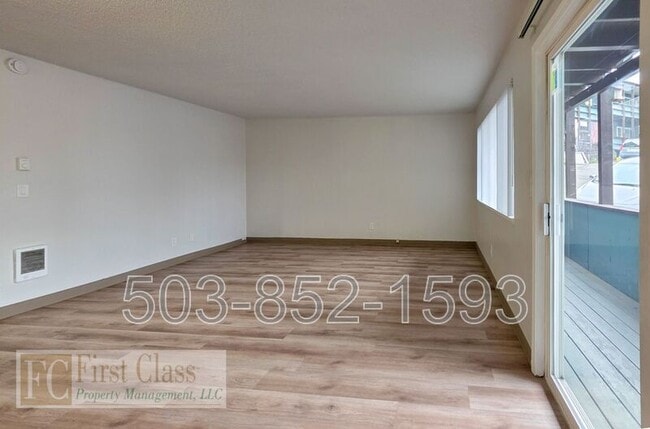 Building Photo - 12345 SW Hall Blvd