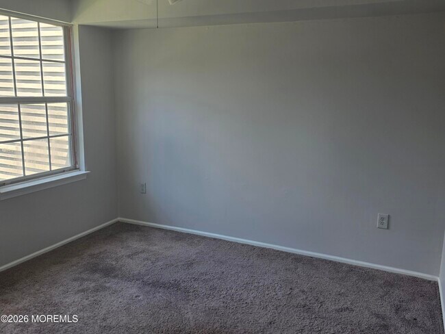 Building Photo - 421 Ibis Ct