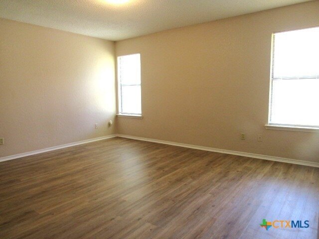 Building Photo - 1706 Wickfield Way