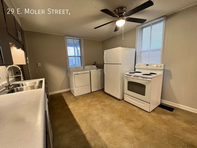 Building Photo - 29 E Moler St