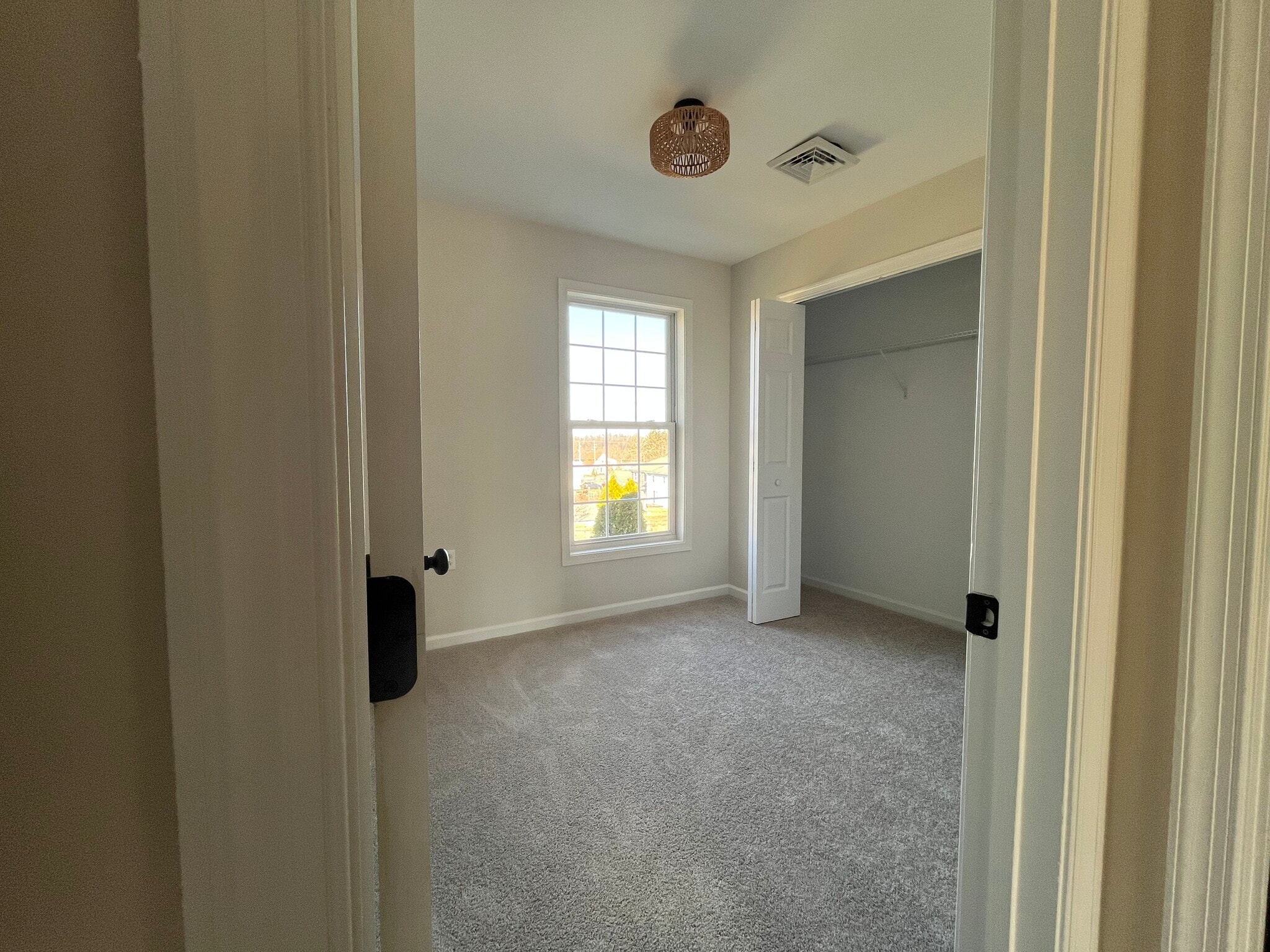 Building Photo - 112 W S St