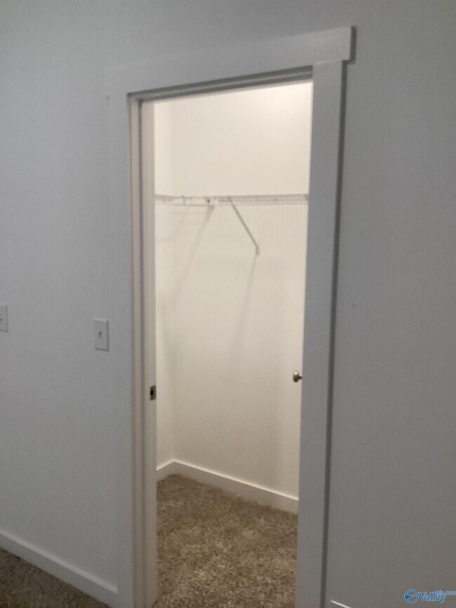 Building Photo - 3220 Spool Ln SW