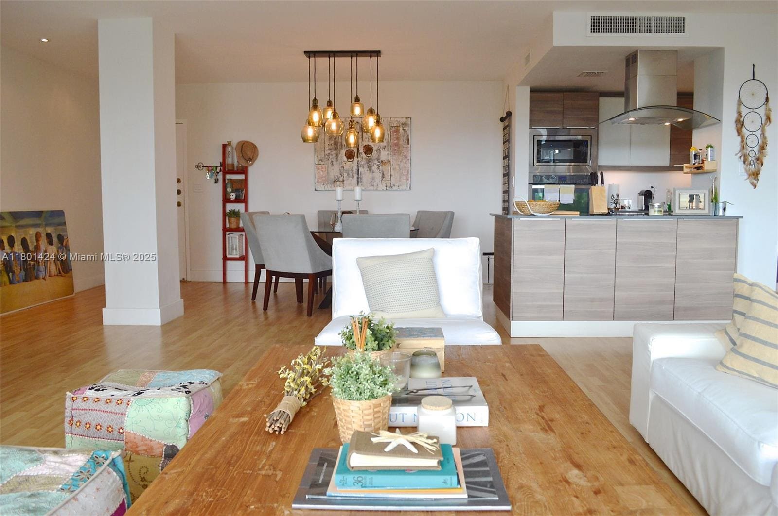 Building Photo - 2451 Brickell Ave