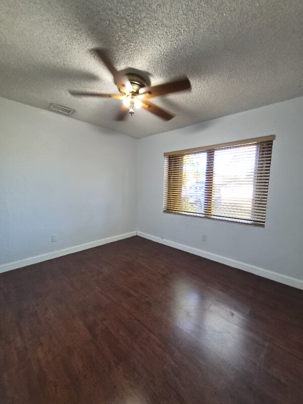 Building Photo - 1715 SW 67th Ct