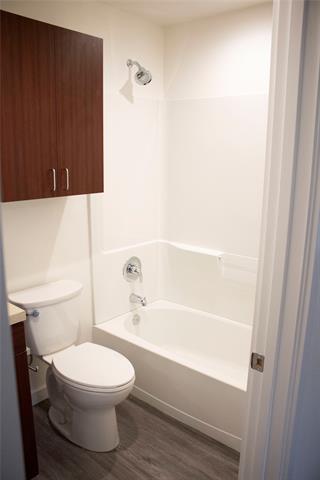 Building Photo - 302 Forest Ln