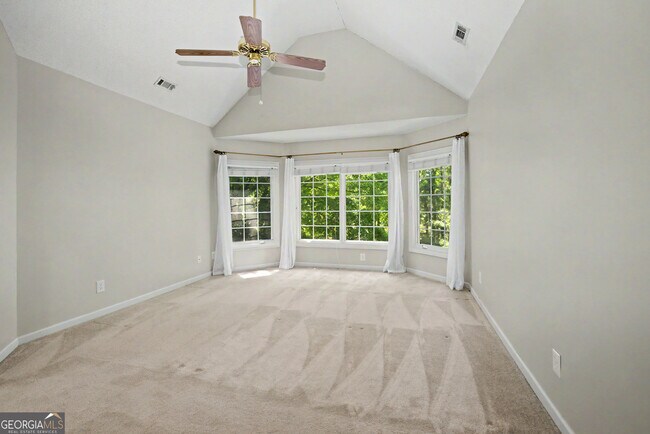 Building Photo - 1018 Pleasance Grove