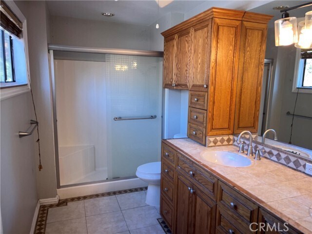 Building Photo - 21822 Raintree Ln