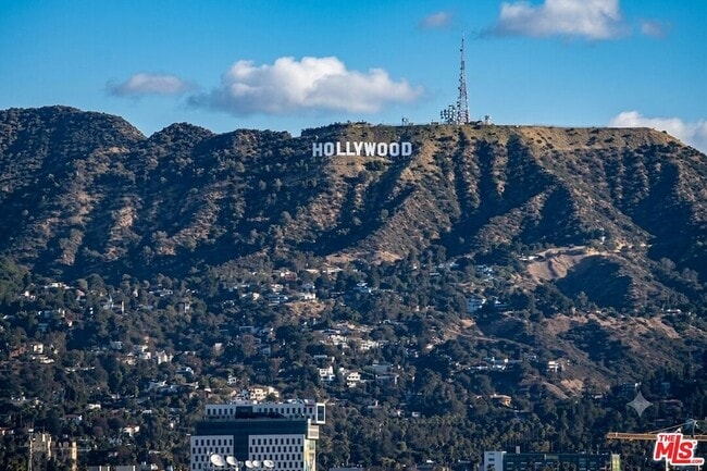 Building Photo - 3810 Wilshire Blvd