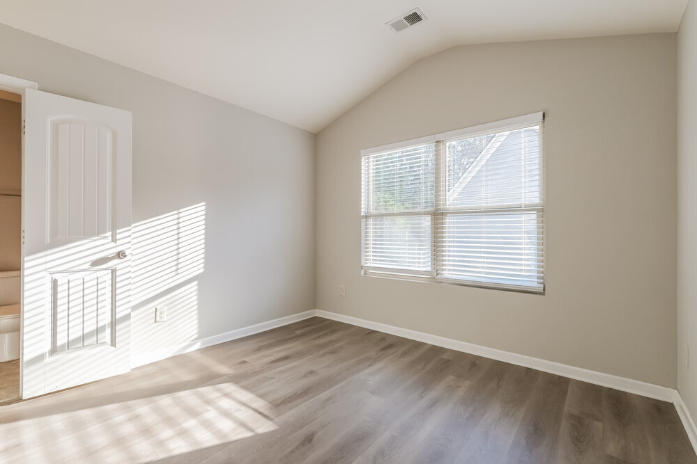 Building Photo - 261 Chandler Bluff Ct SE