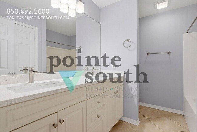 Building Photo - 2147 Henrietta Fulford Pl