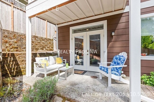 Building Photo - 17431 3rd Ave SE