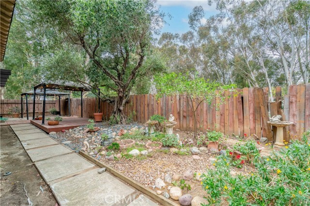 Building Photo - 22601 Costa Bella Dr