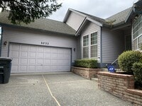 Building Photo - Well maintained 3 bed 2 bath rambler home in quiet Zenith neighborhood in Des Moines