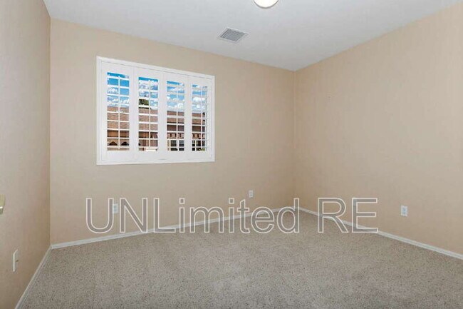 Building Photo - 1371 Kwana Ct