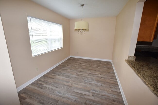 Building Photo - 2401 Barley Club Ct
