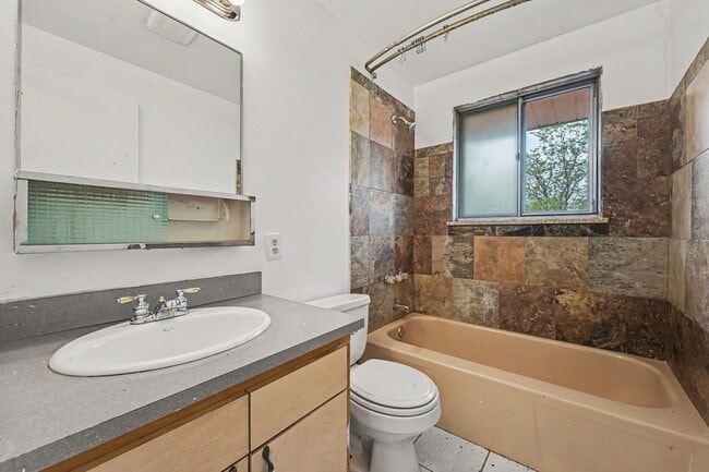 Building Photo - 10250 W 12th Ave