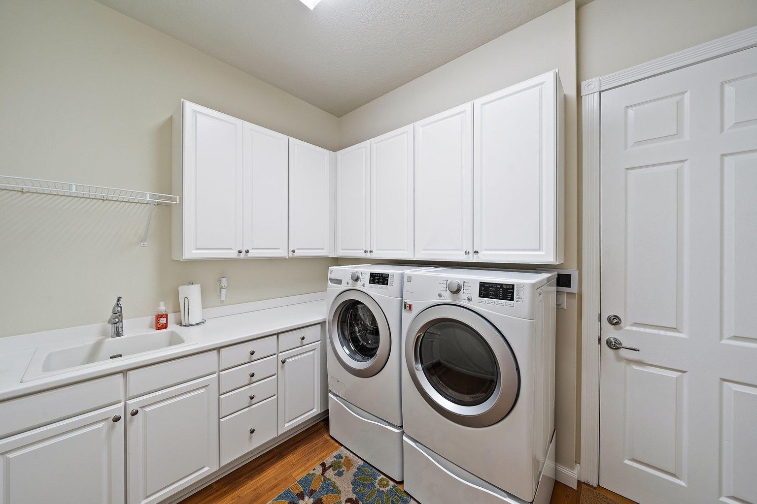Building Photo - 3277 Wymberly Dr