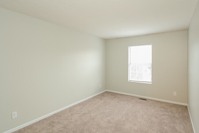 Building Photo - 6460 Calloway Ct