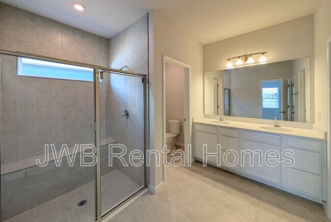 Building Photo - 1411 Tan Tara Trl