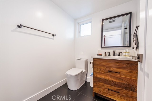 Building Photo - 3143 S Halm Ave