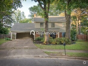 Building Photo - Large, Renovated 3BR/3B Home in 38125!