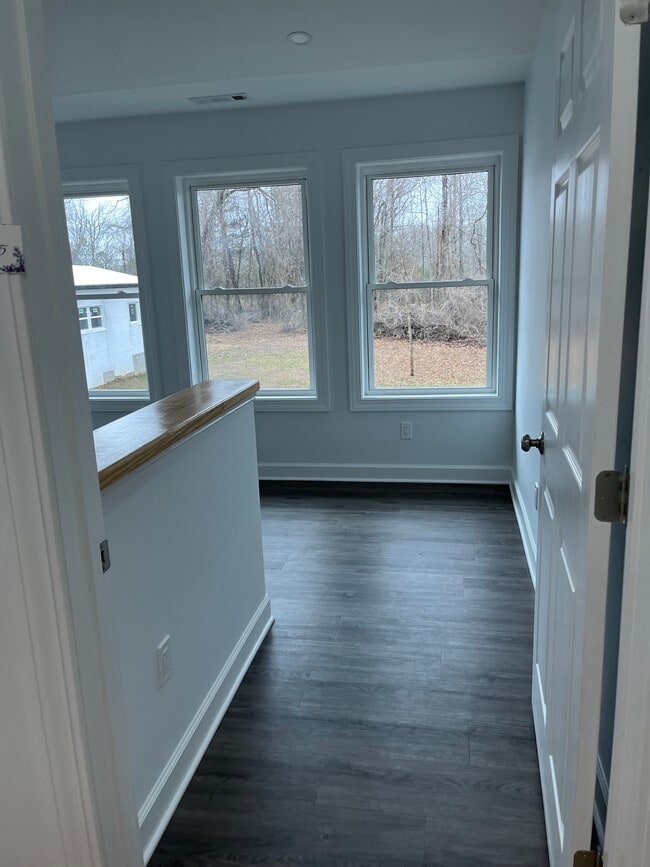 1224 W Broad St 1224 W Broad St Cookeville TN 38501 Apartment Finder