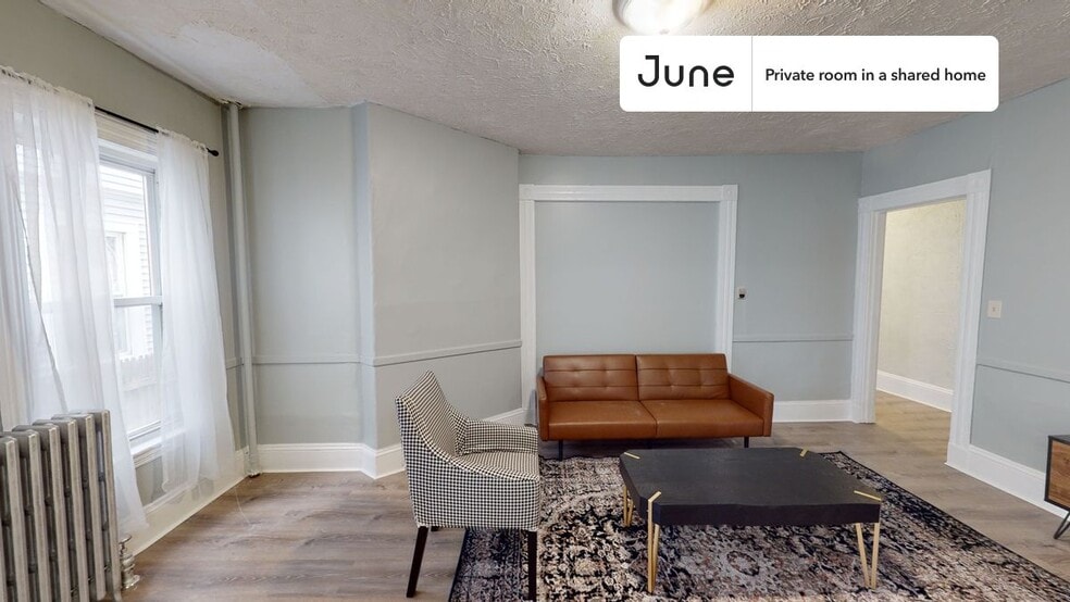 Building Photo - Room in Shared 7 bed/2 bath home in Allston