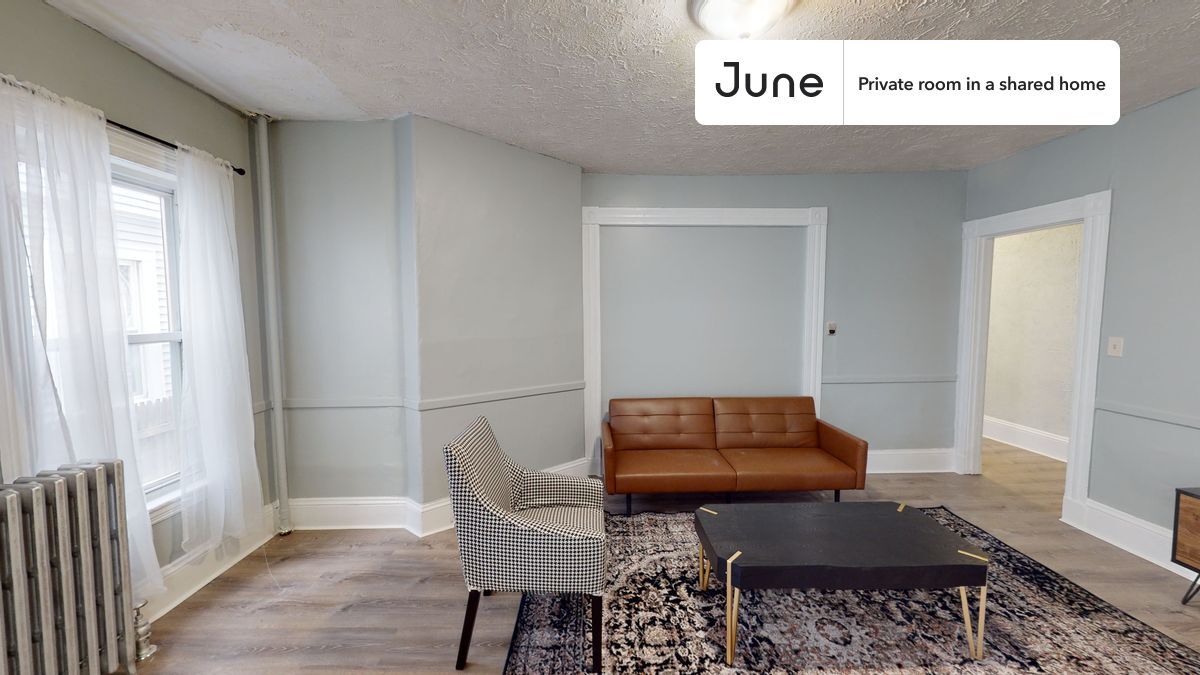 Building Photo - Room in Shared 7 bed/2 bath home in Allston