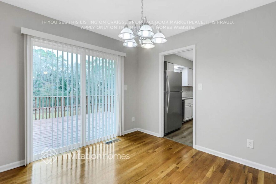 Building Photo - 4156 Rockbridge Heights Dr