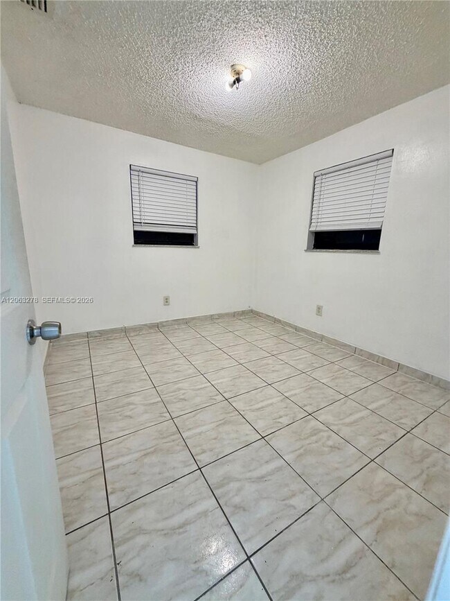 Building Photo - 10442 SW 180th St