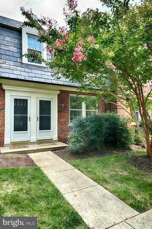 Building Photo - 2700 16th St S