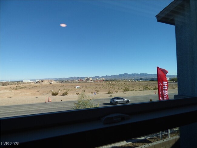 Building Photo - 9428 Emerald Mesa St