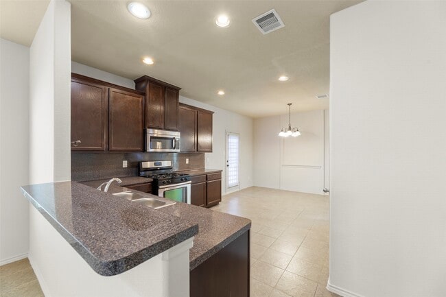 Building Photo - 19735 Crossfalls Ln