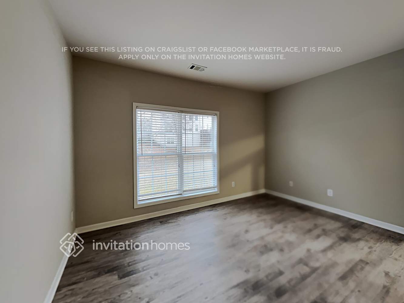 Building Photo - 1653 Broomfield Way