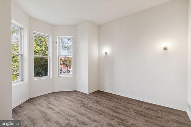 Building Photo - 1540 N 18th St