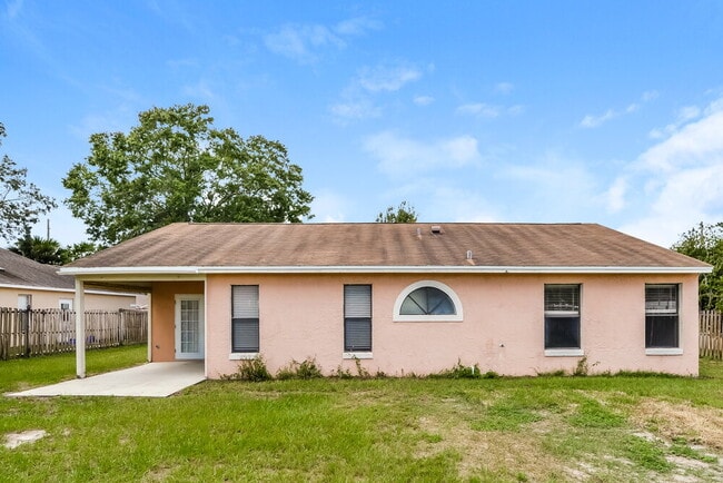 Building Photo - 3116 S Horizon Pl