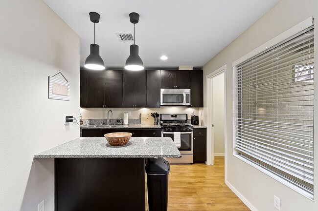 Building Photo - Spectacular Two Story Westside Duplex With...