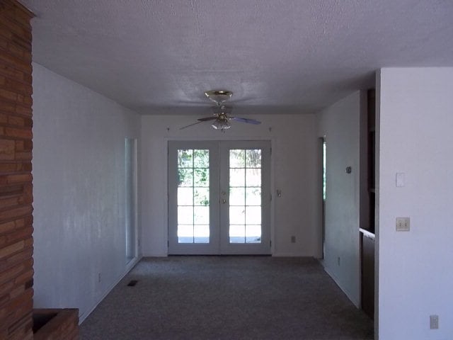 Building Photo - 1315 NE Orchard Dr