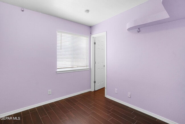 Building Photo - 4081 Tierra Bronce Dr