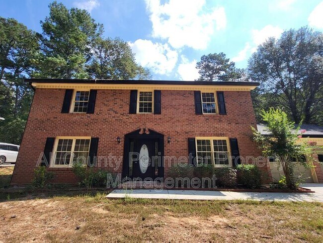 Primary Photo - 1920 Shoreline Trace SW