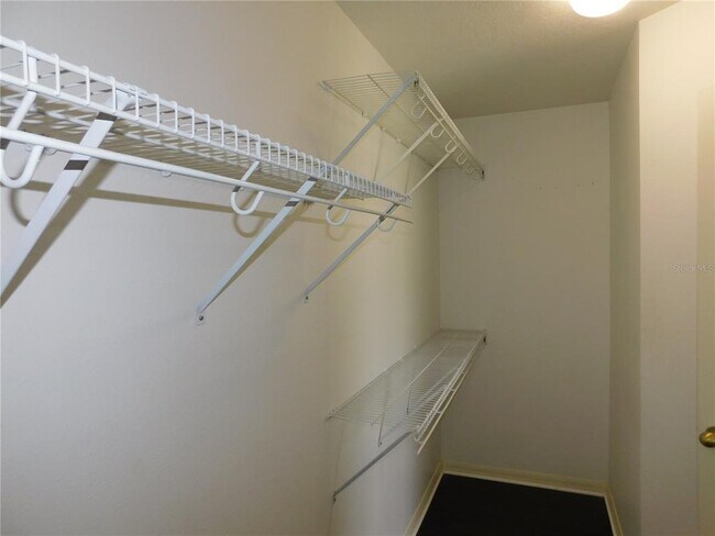 Building Photo - 24425 Karnali Ct