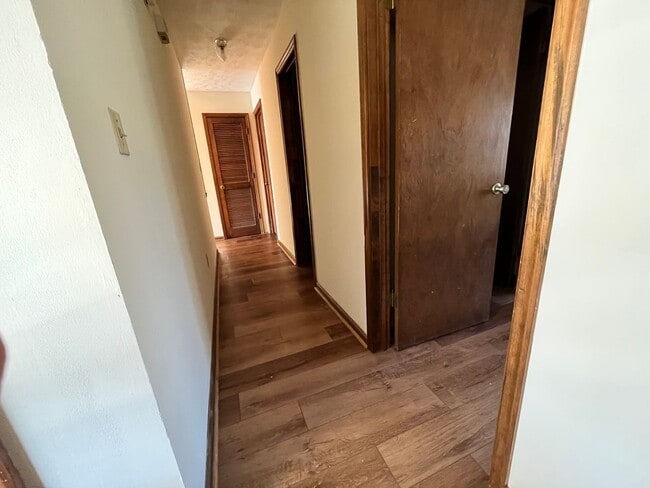 Building Photo - 135 Williamson St