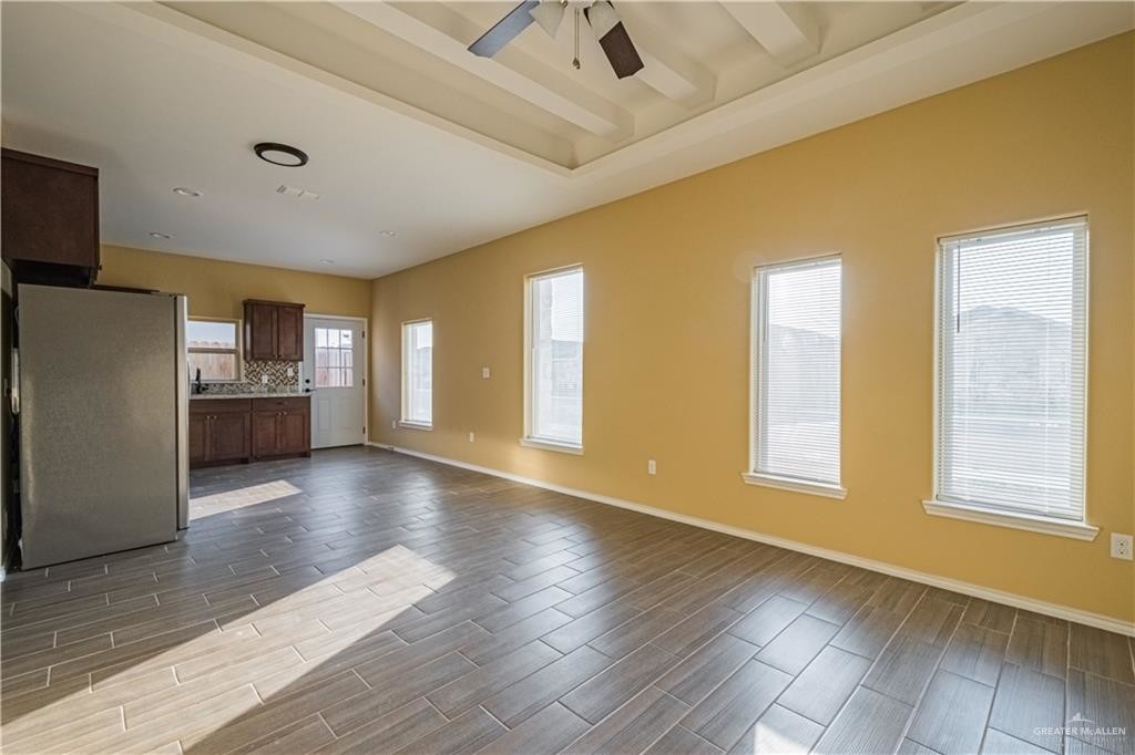 Building Photo - 420 Carlisle Ave