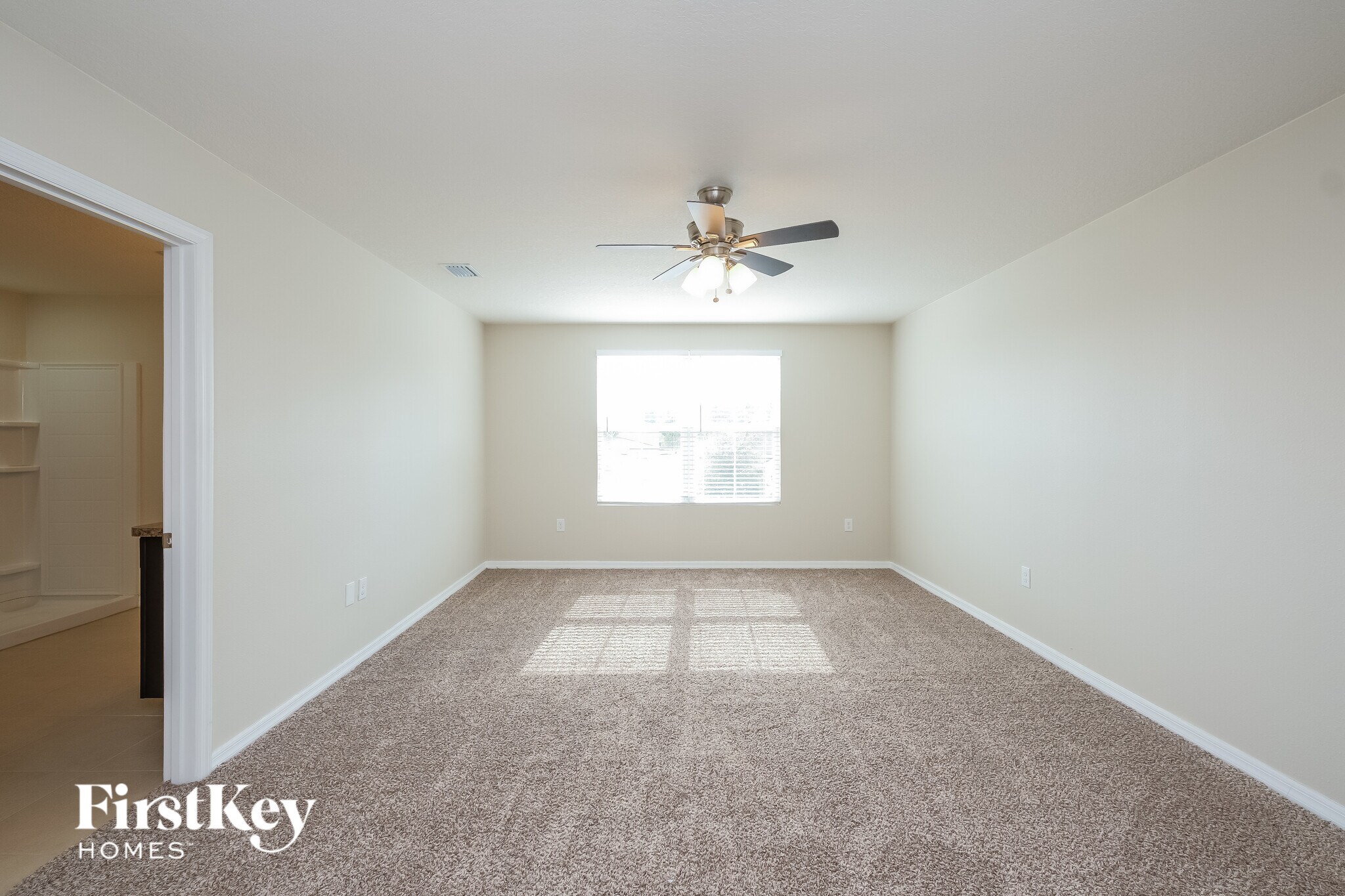 Building Photo - 36051 Carriage Pine Ct