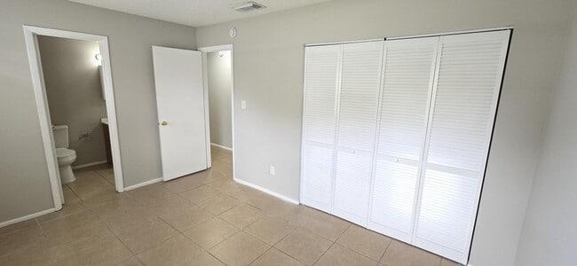 Building Photo - 108 Jalapa Dr