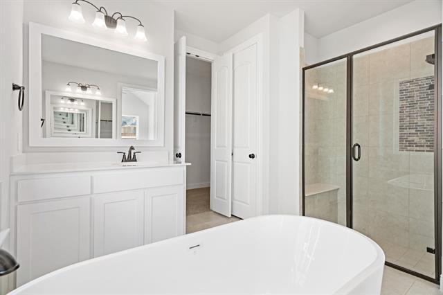 Building Photo - 124 Spanish Bluebell Dr