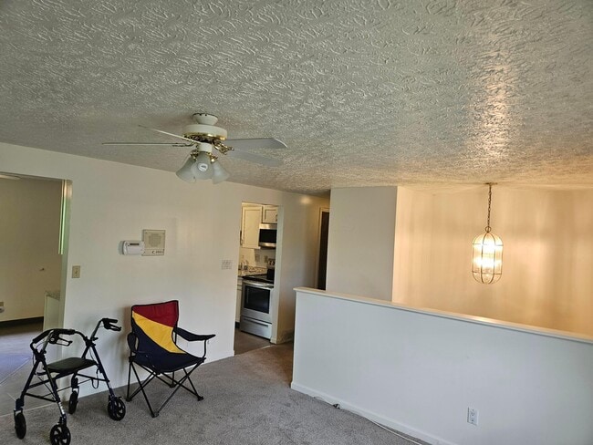 Building Photo - 3297 Medoma Dr