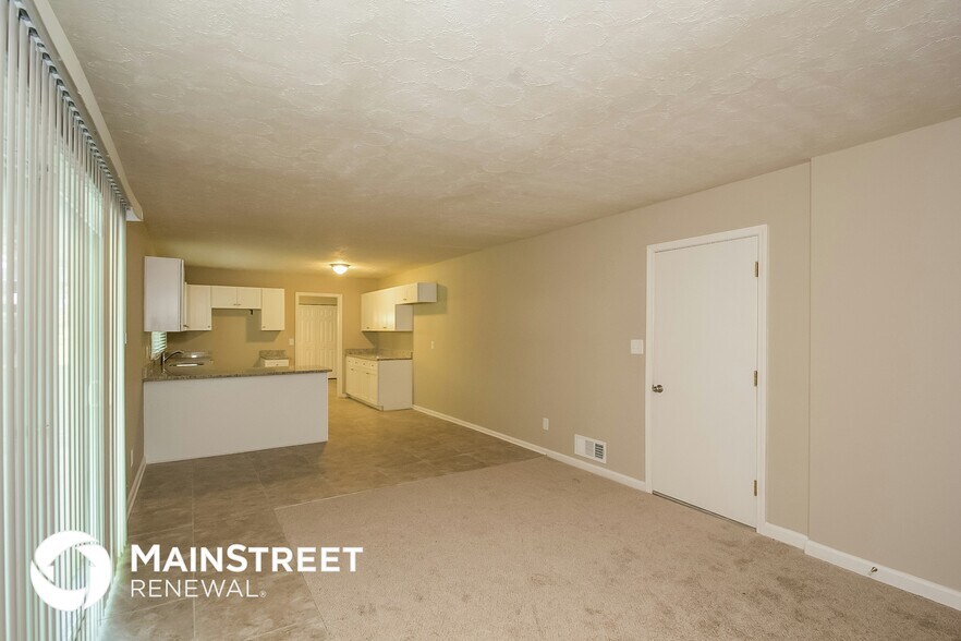 Building Photo - 6207 Newberry Ln